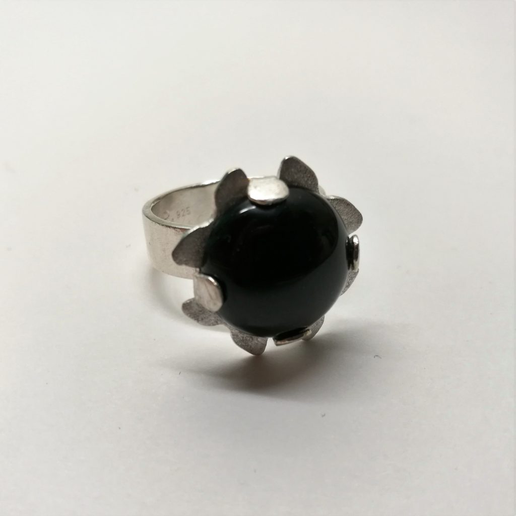 Silverring med onyx